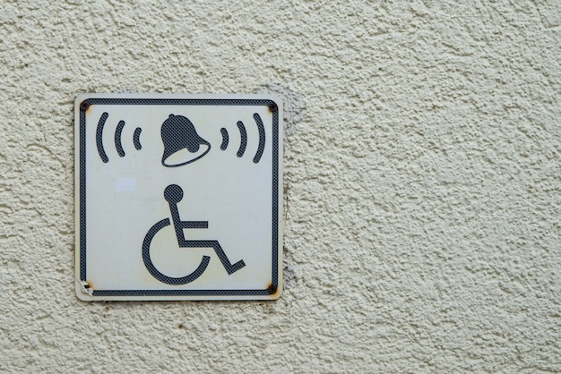 Sulla fragilità delle idee